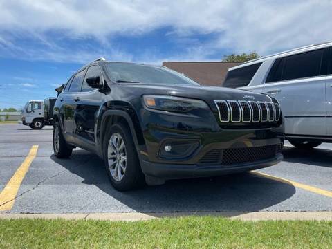 2019 Jeep Cherokee.