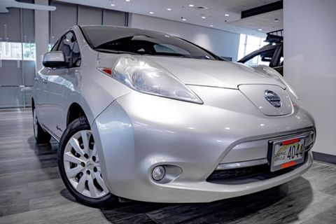 2013 Nissan Leaf.