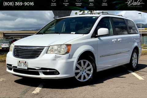 2014 Chrysler Town And Country.