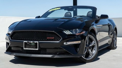 2022 Ford Mustang.
