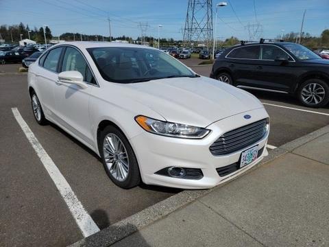 2015 Ford Fusion.