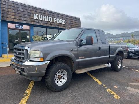 2004 Ford F-250.