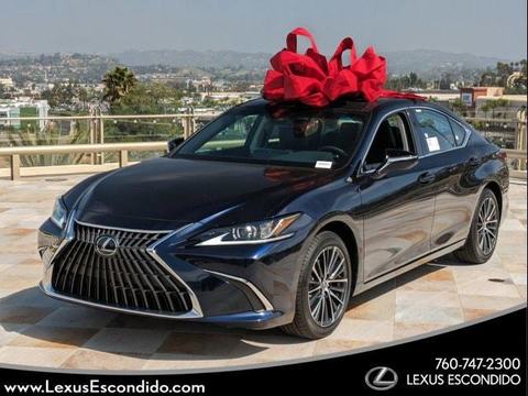 2024 Lexus ES.