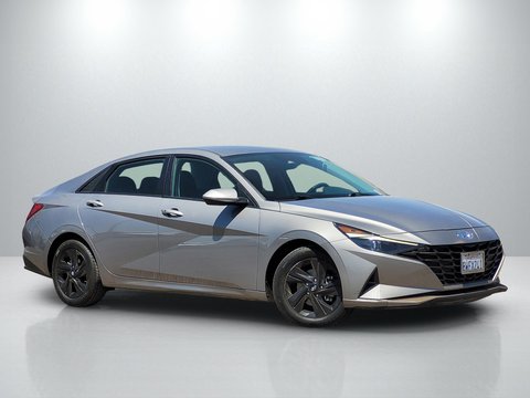 2021 Hyundai Elantra.