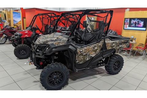 2025 Honda Pioneer 1000 Forest.