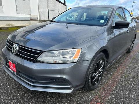 2015 Volkswagen Jetta.
