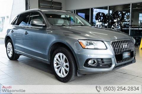 2013 Audi Q5.