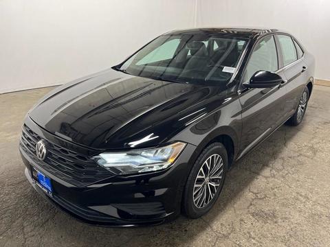 2019 Volkswagen Jetta.