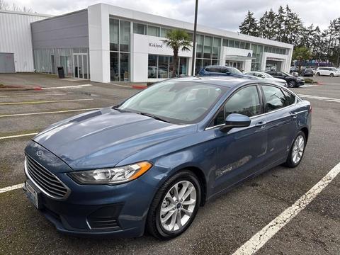 2019 Ford Fusion.