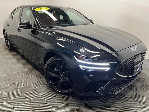 2023 Genesis G70.