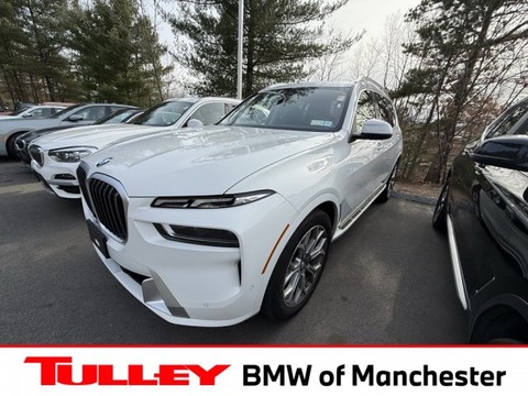 2025 BMW X7.