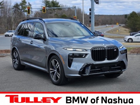 2025 BMW X7.