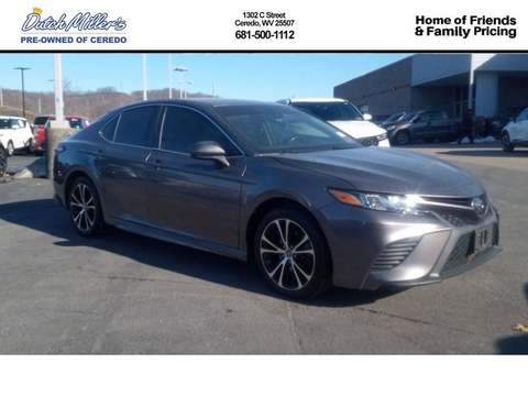 2019 Toyota Camry.