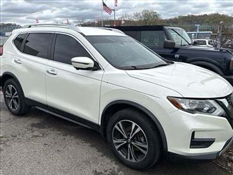2019 Nissan Rogue.