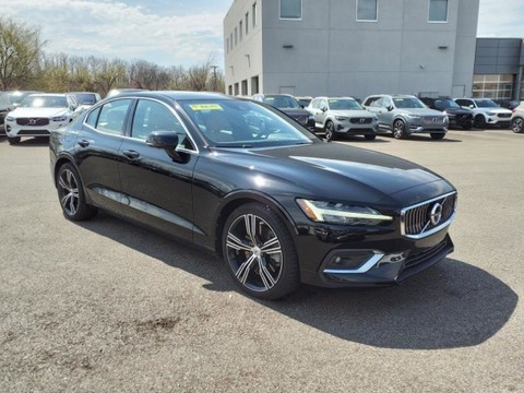 2019 Volvo S60.