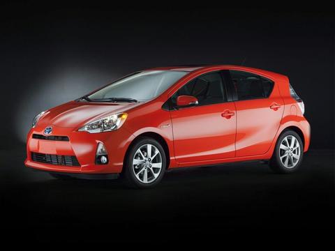 2013 Toyota Prius.