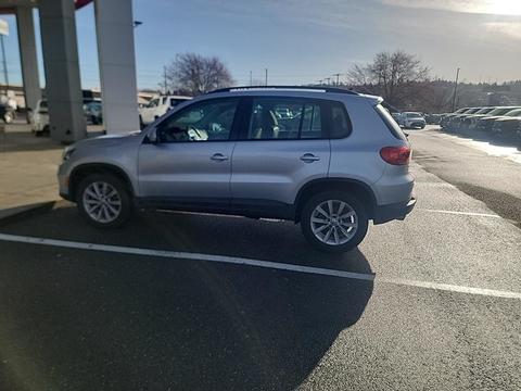 2017 Volkswagen Tiguan.
