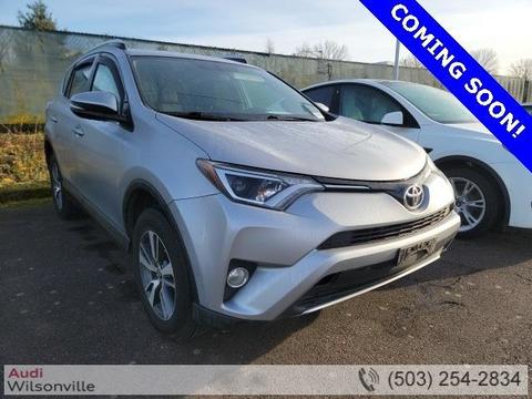 2016 Toyota RAV4.