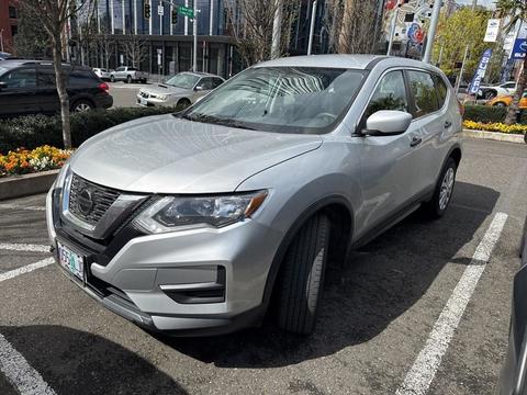 2018 Nissan Rogue.