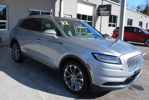 2022 Lincoln Nautilus.