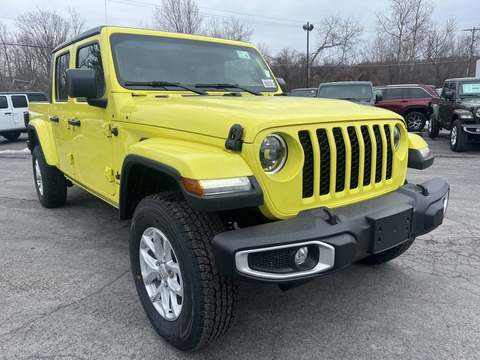 2023 Jeep Gladiator.