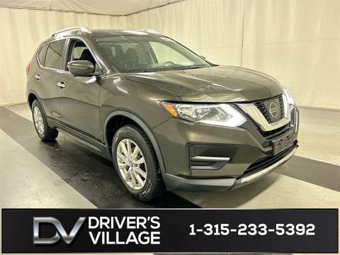 2017 Nissan Rogue.