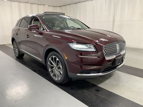 2021 Lincoln Nautilus.
