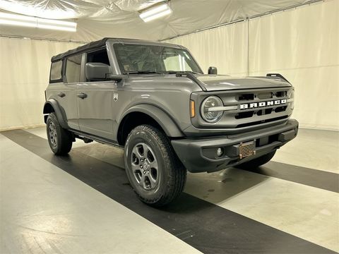 2021 Ford Bronco.
