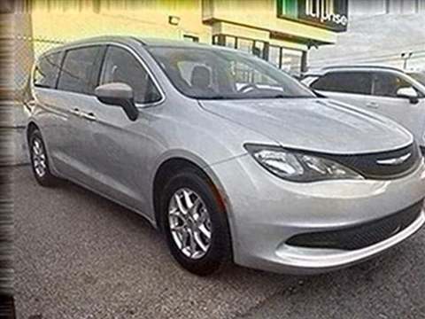 2023 Chrysler Pacifica.