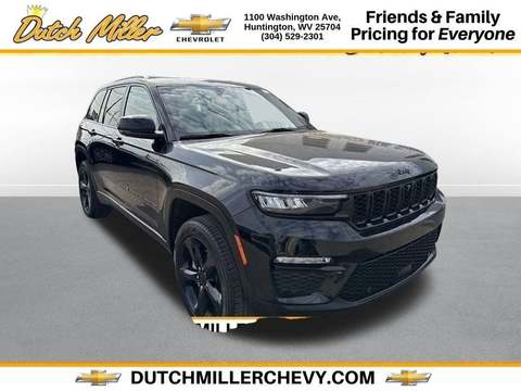 2023 Jeep Grand Cherokee.