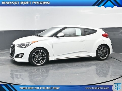 2016 Hyundai Veloster.