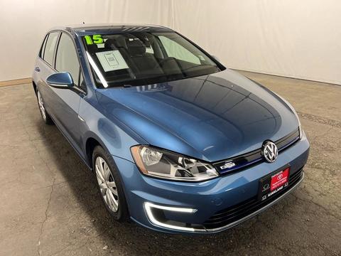 2015 Volkswagen Golf R.
