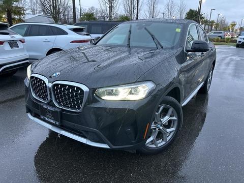 2022 BMW X4.