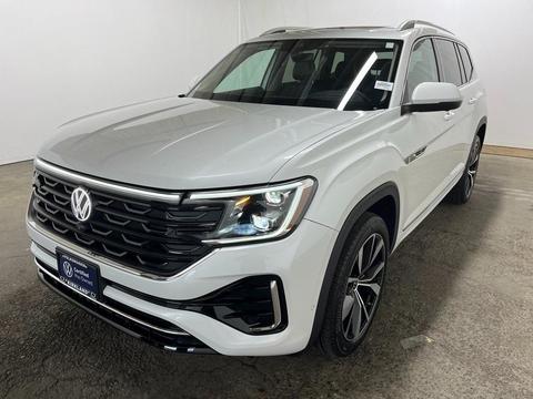 2024 Volkswagen Atlas.