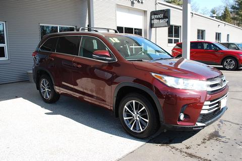 2018 Toyota Highlander.