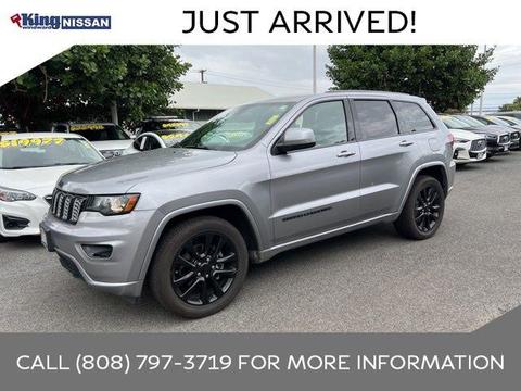 2017 Jeep Grand Cherokee.