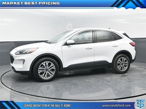 2022 Ford Escape.