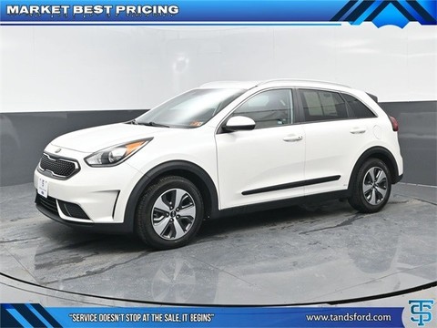 2017 Kia Niro.