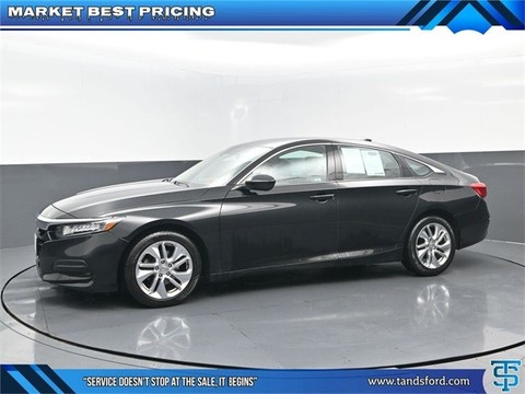 2019 Honda Accord.