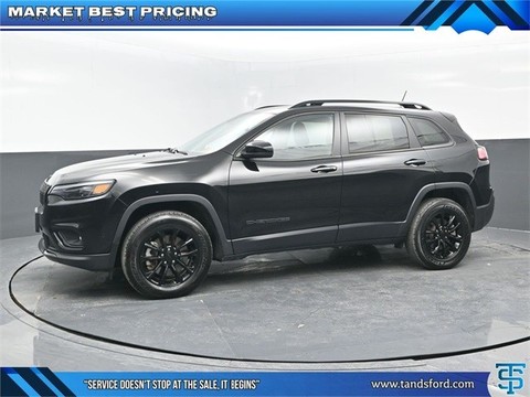 2023 Jeep Cherokee.
