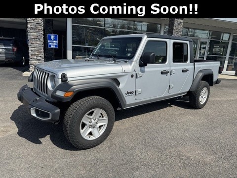 2023 Jeep Gladiator.