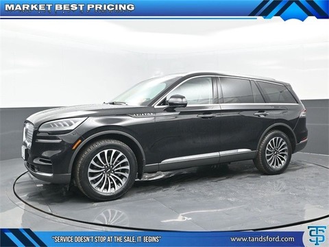 2023 Lincoln Aviator.