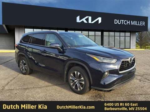 2022 Toyota Highlander.