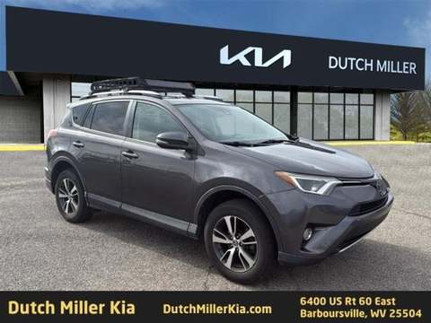 2016 Toyota RAV4.