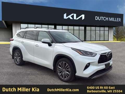 2021 Toyota Highlander.
