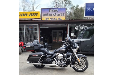 2015 Harley-Davidson Electra Glide.