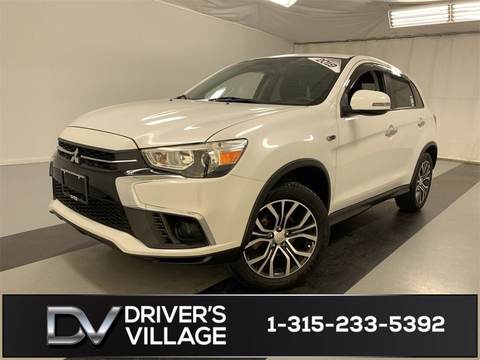 2019 Mitsubishi Outlander.