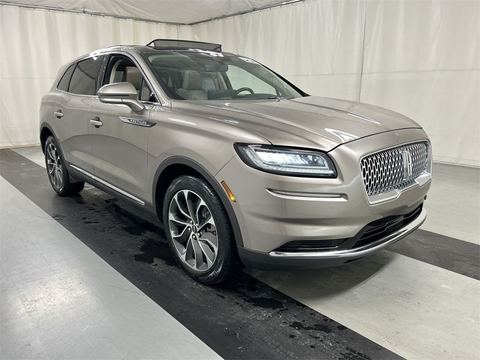 2021 Lincoln Nautilus.