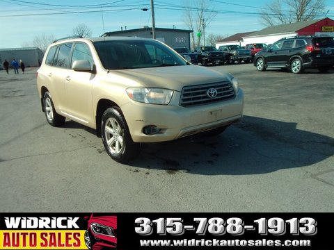 2010 Toyota Highlander.