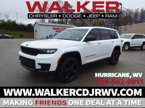 2022 Jeep Grand Cherokee.